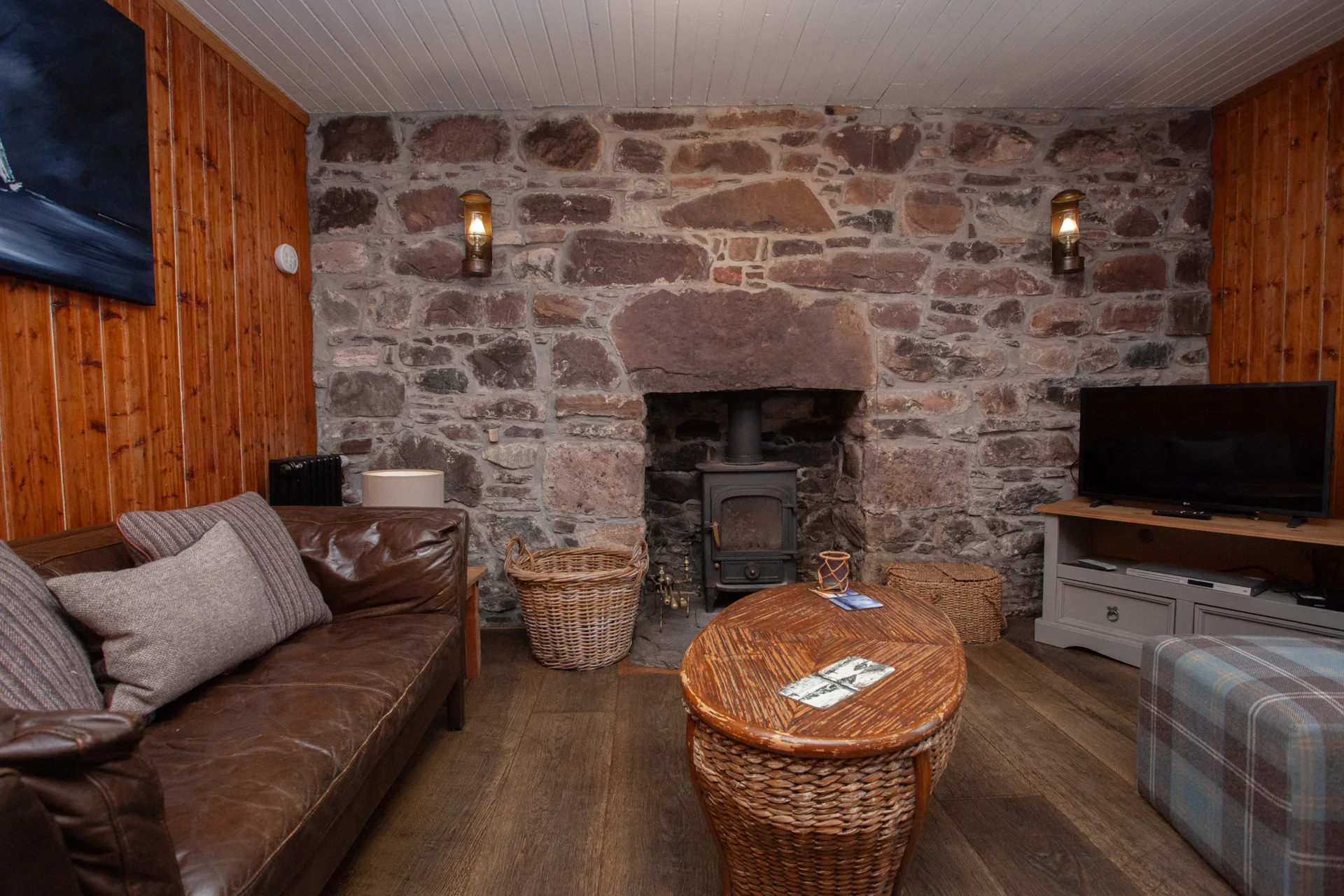 Glenview: Living room